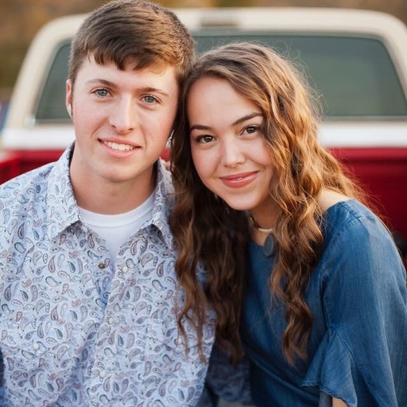 Meet your Posher, Cassie - Picture 1 of 1